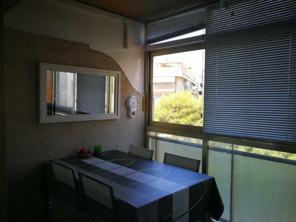 Apartment In Salou, Escaladei Luaran gambar